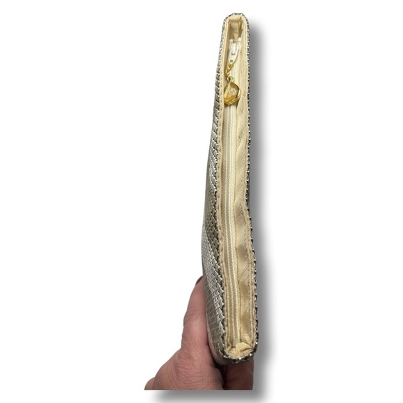 Vintage Whiting and Davis Metallic Mesh Clutch | 6.5”L x 10” W | Taupe and Cream - Picture 5 of 5